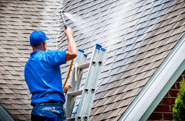 houston roof cleaning